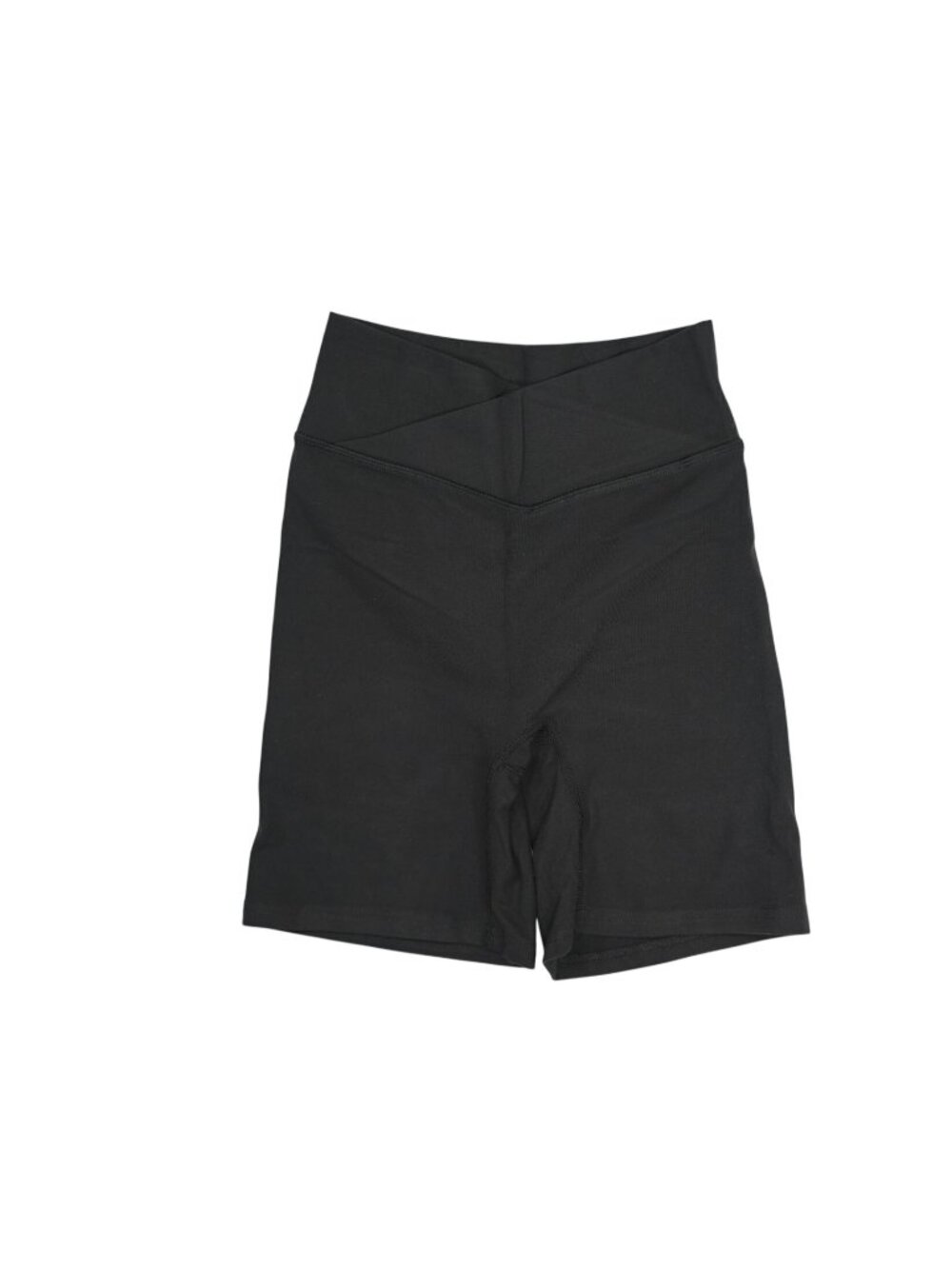 437 The V Short in Black